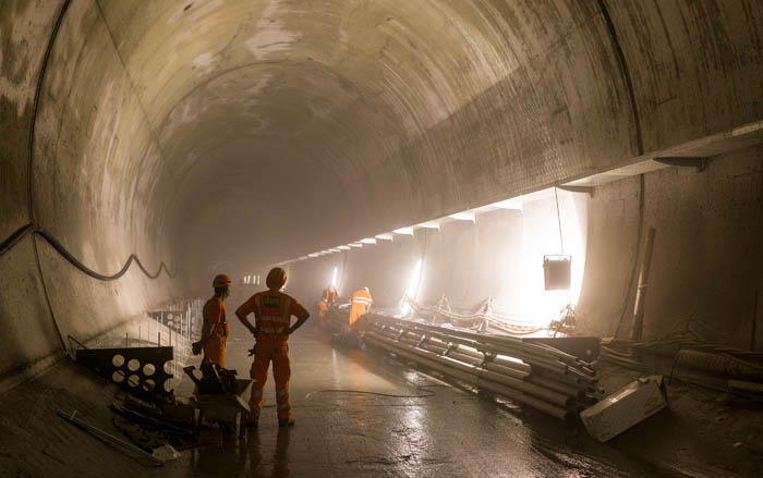 Mineur dans le tunnel de base NEAT, 2010