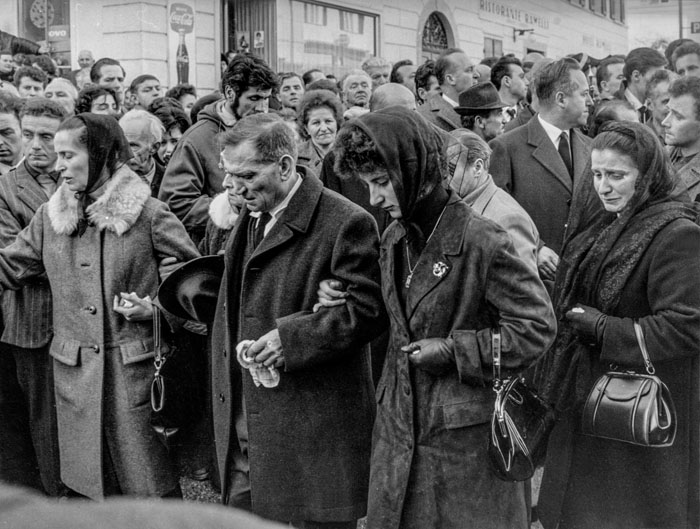 Funérailles à Airolo après l’accident de Robiei, le 18 février 1966