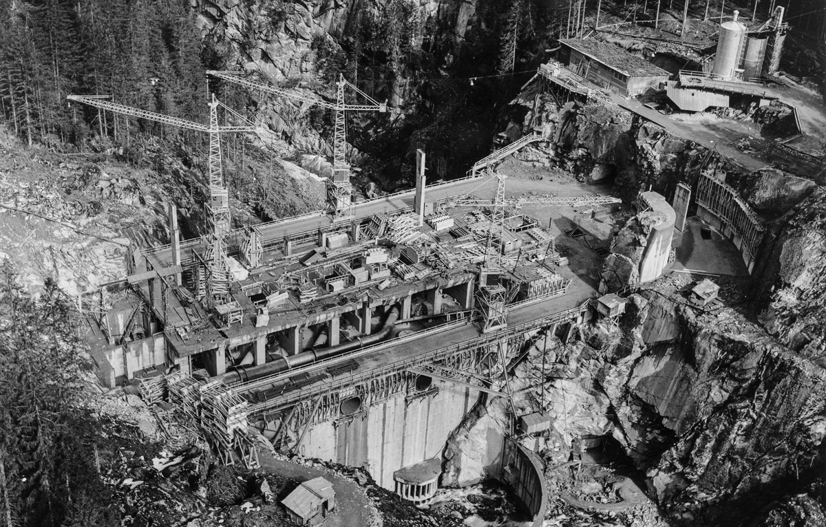 Centrale électrique du Rhin postérieur, centrale de Bärenburg, vers 1960
