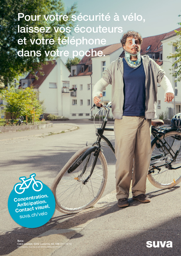 Pour votre sécurité à vélo, laissez vos écouteurs et votre téléphone dans votre poche.