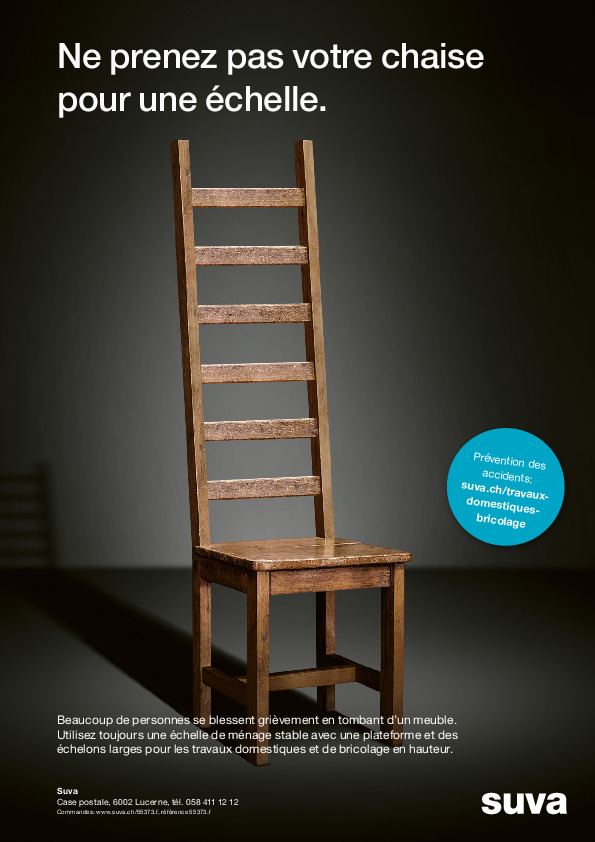 Affiche: Une chaise ne remplacera jamais une échelle