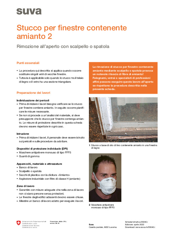 Rimozione con scalpello dello stucco per finestre