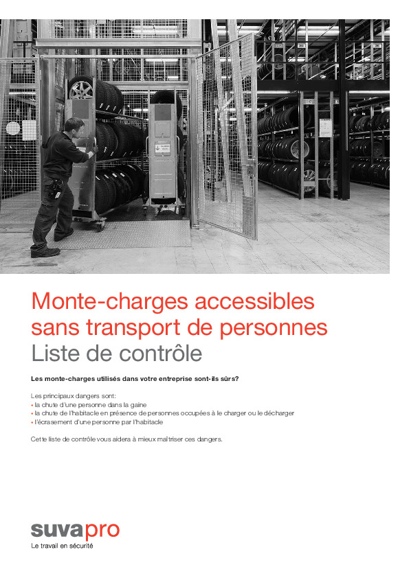 Ascenseurs réservés aux marchandises - prudence lors de leur utilisation!