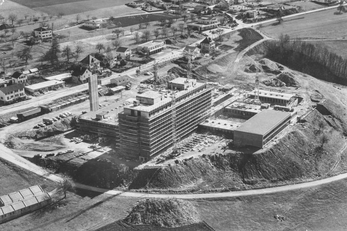 Cantiere del centro di terapia reintegrativa di Bellikon, 1972