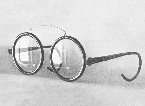 Lunettes de protection, 1932