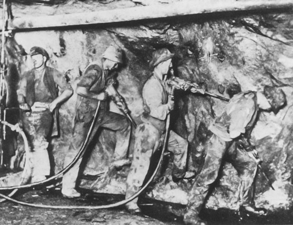 Forage à sec dans une mine