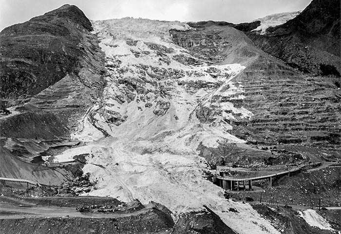 Gletscherabbruch auf die Mattmarkbaustelle, 30. August 1965